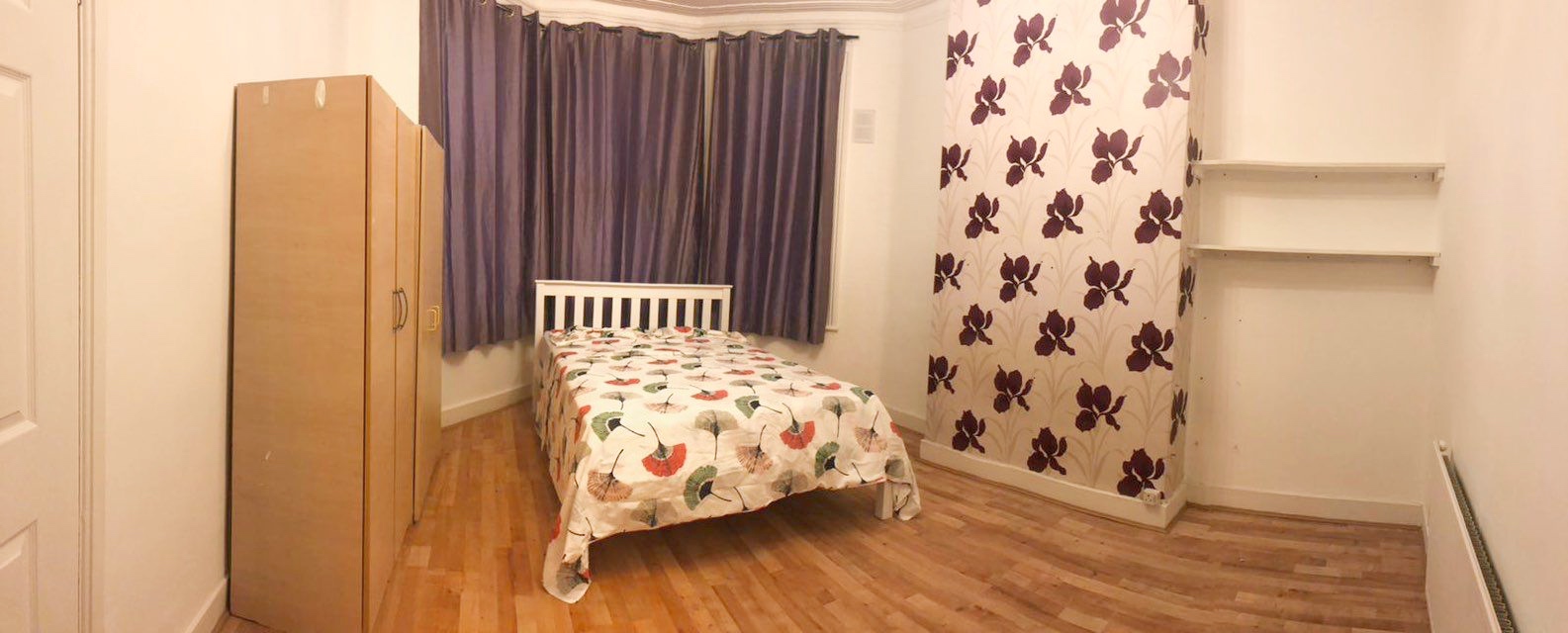Big Double Room in North London / Seven sisters